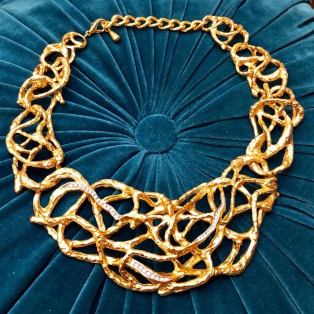 Vintage Elizabeth Taylor Gold Statement Necklace